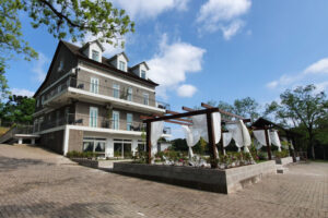 Vinhedos Hotel Lote20 https://lote20.com.br/sobre-nos/